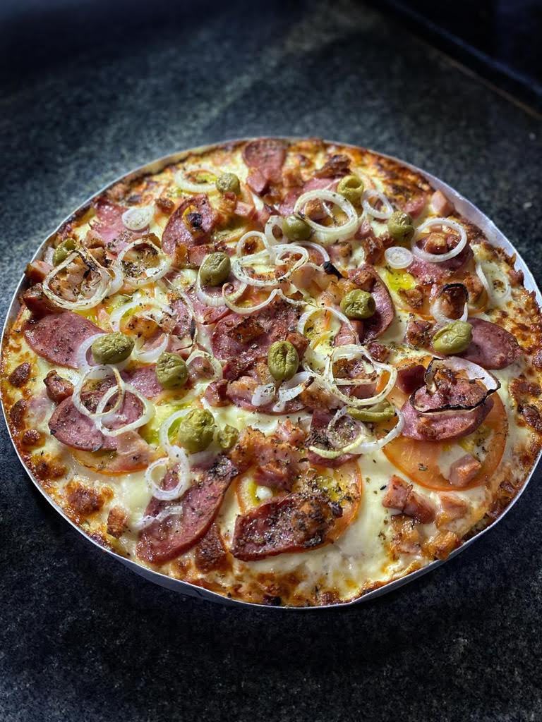 Pizza Mista à Moda da Casa